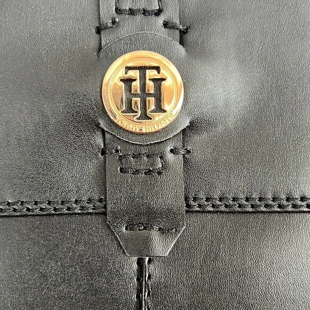 Tommy Hilfiger Shano Classic Black Faux Leather Knee Length Riding Boots - 6.5 - Picture 5 of 10